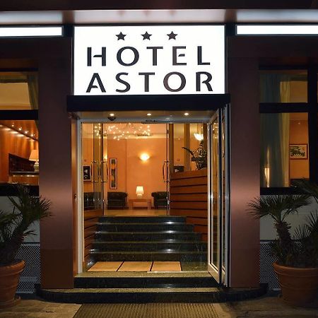 Astor Hotel Bologna Esterno foto